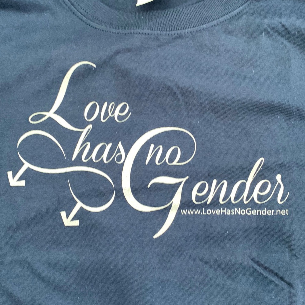 Love Has No Gender XL Navy T-Shirt LGBTQIA+ Pulse - Unisex - NWOT